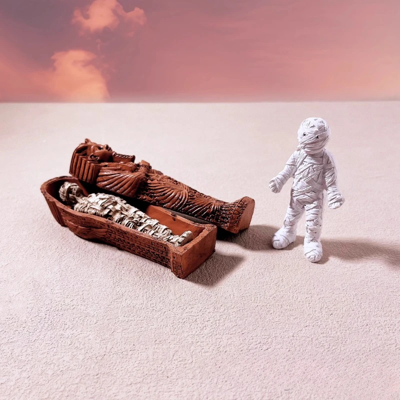 

Emulation Miniature Skull Ancient Egyptian Mummy Micro Scenery Sand Table Model Props for Landscape Decoration Display