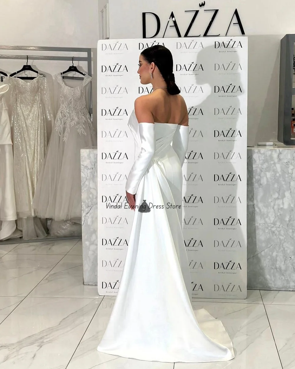 Vindal Zeemeermin Strapless Formele luxe Feestjurk Vloerlengte Hof Trein Strapless Elegante Aangepaste Avondjurk 2025