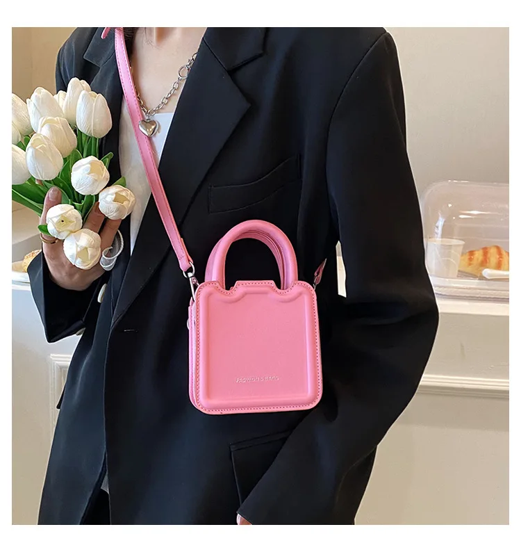 Famous brand design bags for women 2023 luxury bolso replica Fashion Retro Handbag Female tote shopping bag Gold Silver leather