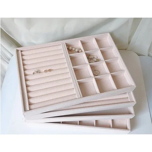 2021 New Suede Cream Ring Compartment Jewelry Box For Women's Stand For Jewelry Gift Organizer Charms Top Fashion Sale Jeweler