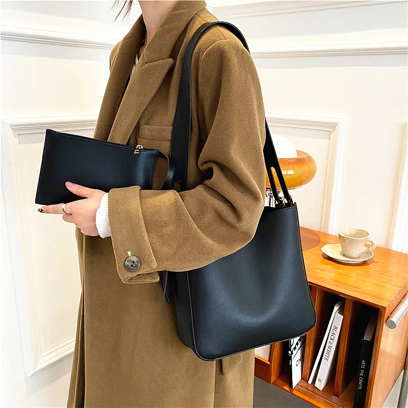 2 Pieces  Fashion Pu Leather Shoulder Bag for Women Solid Color Large Capacity Versatile Bucket Bags Luxury Brand Crossbody Hand