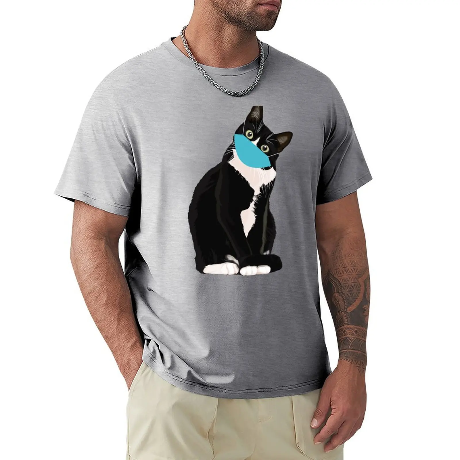 Cute Cat Wearing Surgical Mask T-Shirt funnys summer top tops Men's t-shirt