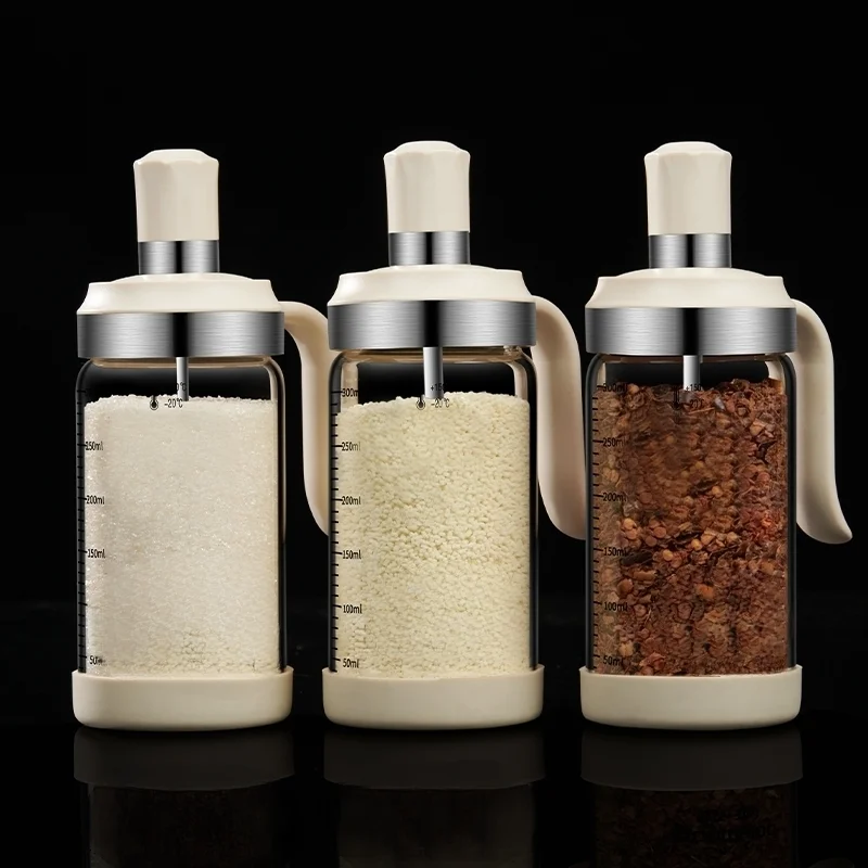 

1pc Spice seasoning bottle kitchen supplies glass transparent sugar bottle with spoon seasoning bottle Salt and Pepper bottle