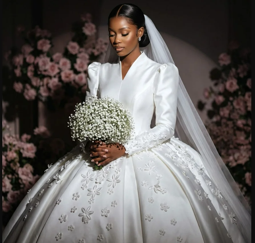 Customized African V Neck Charming 3D Flowers Ballgown Wedding Dress Robe De Mariée Long Sleeves Country Puffy Bridal Gown