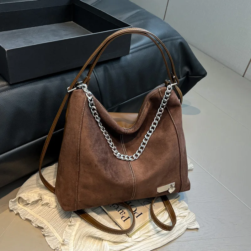 Sac fourre-tout Chic 2025 pour femmes, bandoulière élégante à poignée supérieure, sac à la mode avec pochette pour ordinateur portable pour les déplacements quotidiens et l'université ​