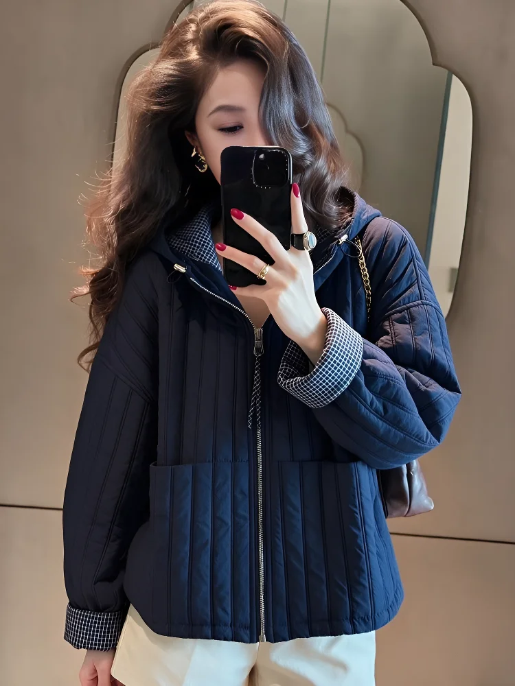 Young Stylish Short Hooded Quilted Cotton Jacket Women's Loose Fit Lightweight Autumn Winter Coat Casual Comfortable Cotton O...