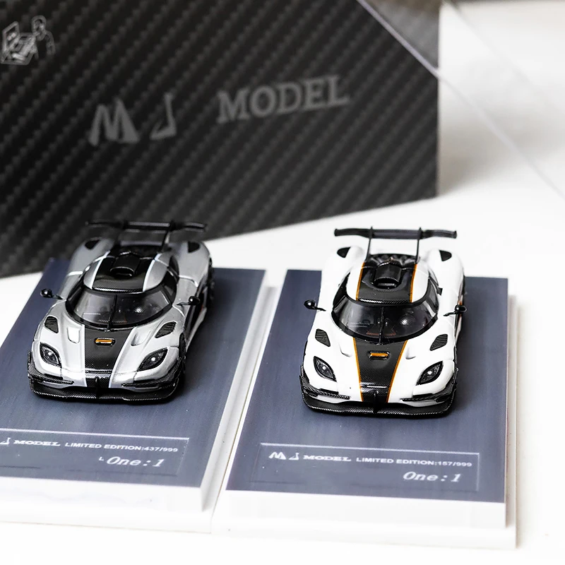 MJ 1/64 ONE: 1 задняя крышка может открыть модель суперкара из сплава, подарочные украшения