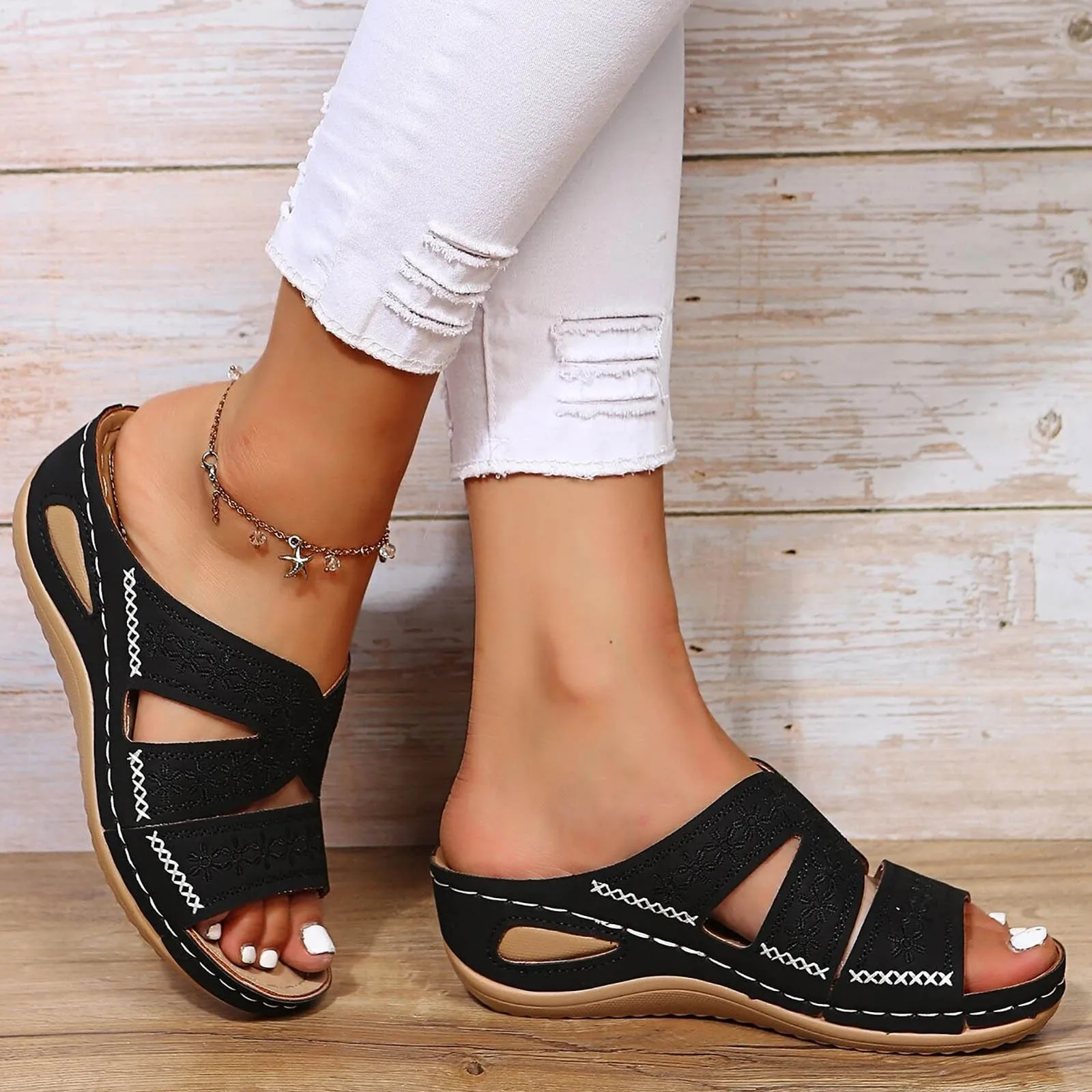 Sandali da donna con punta a clip Infradito da spiaggia Studentessa Moda coreana Indossare sandali piatti estivi Zeppe Scarpe traspiranti con punta aperta