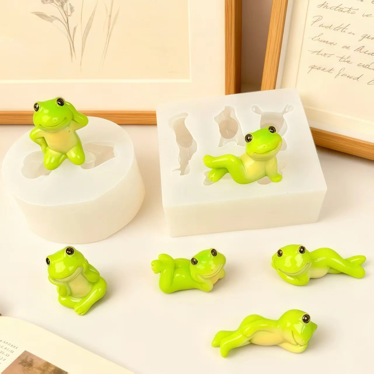 

Creative Cartoon Funny Frog Silicone Molds 3d 4-hole Frog Fondant Candy Chocolate Mould Diy Plaster Epoxy Resin Mold Cake Decor