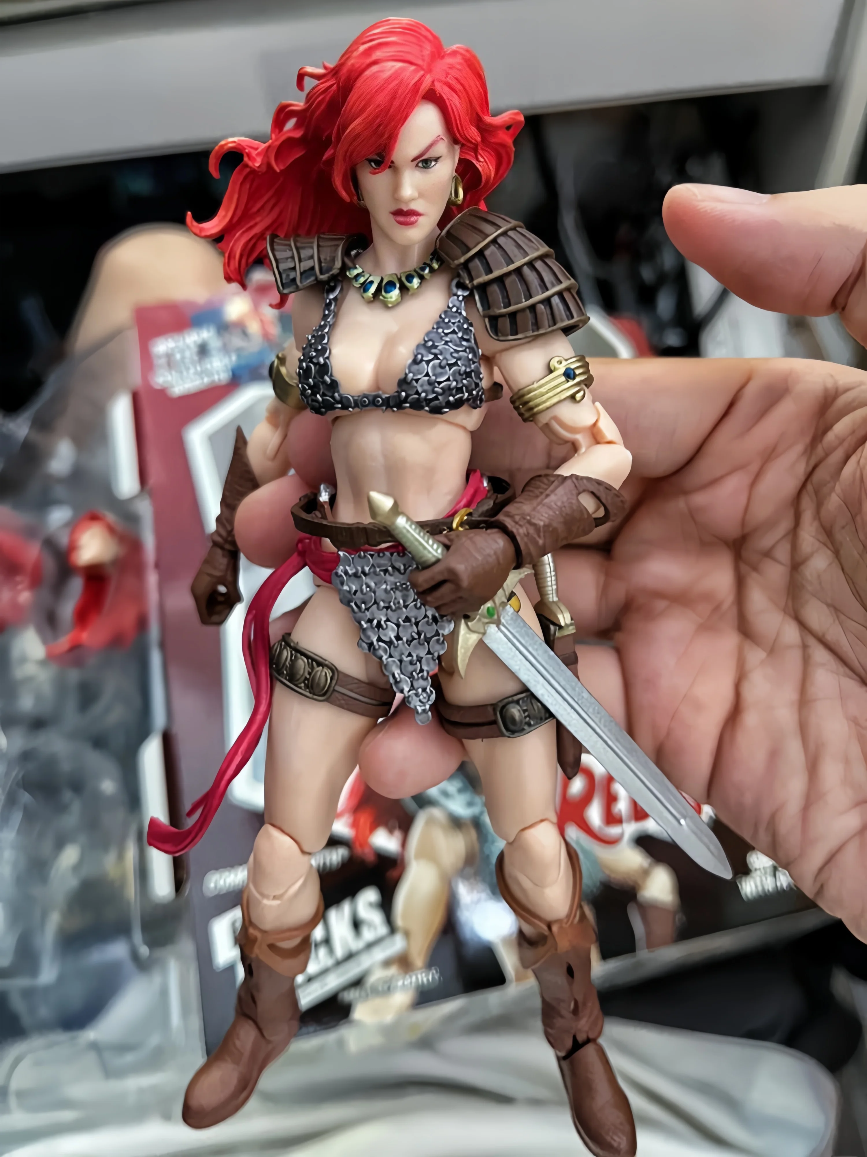 

【 In Stock 】 New Genuine Bfs Boss Strike 1/12 Epic Luxury Edition Red Sonia Fashion Trendy Play Mobile Doll