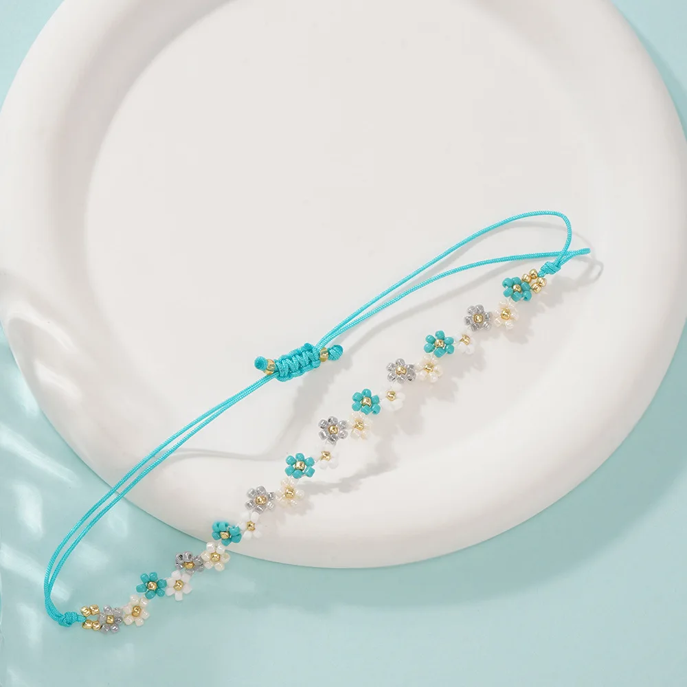 بوهيميا الأرز حبة سوار زهرة صغيرة الأزرق والأبيض المنسوجة يدويا الطازجة مزاجه بسيط الاتجاه مطرز سوار