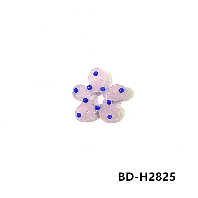 2Stück Dopamine farbige hohle Blumen Glasperlen INS Mini Blumen Charm Anhänger DIY Handgemachte Schmuckzubehör Bastelzubehör für Handwerker Perfektes Feiertagsgeschenk zur Armbänder Halsketten Herstellung – Detail 28