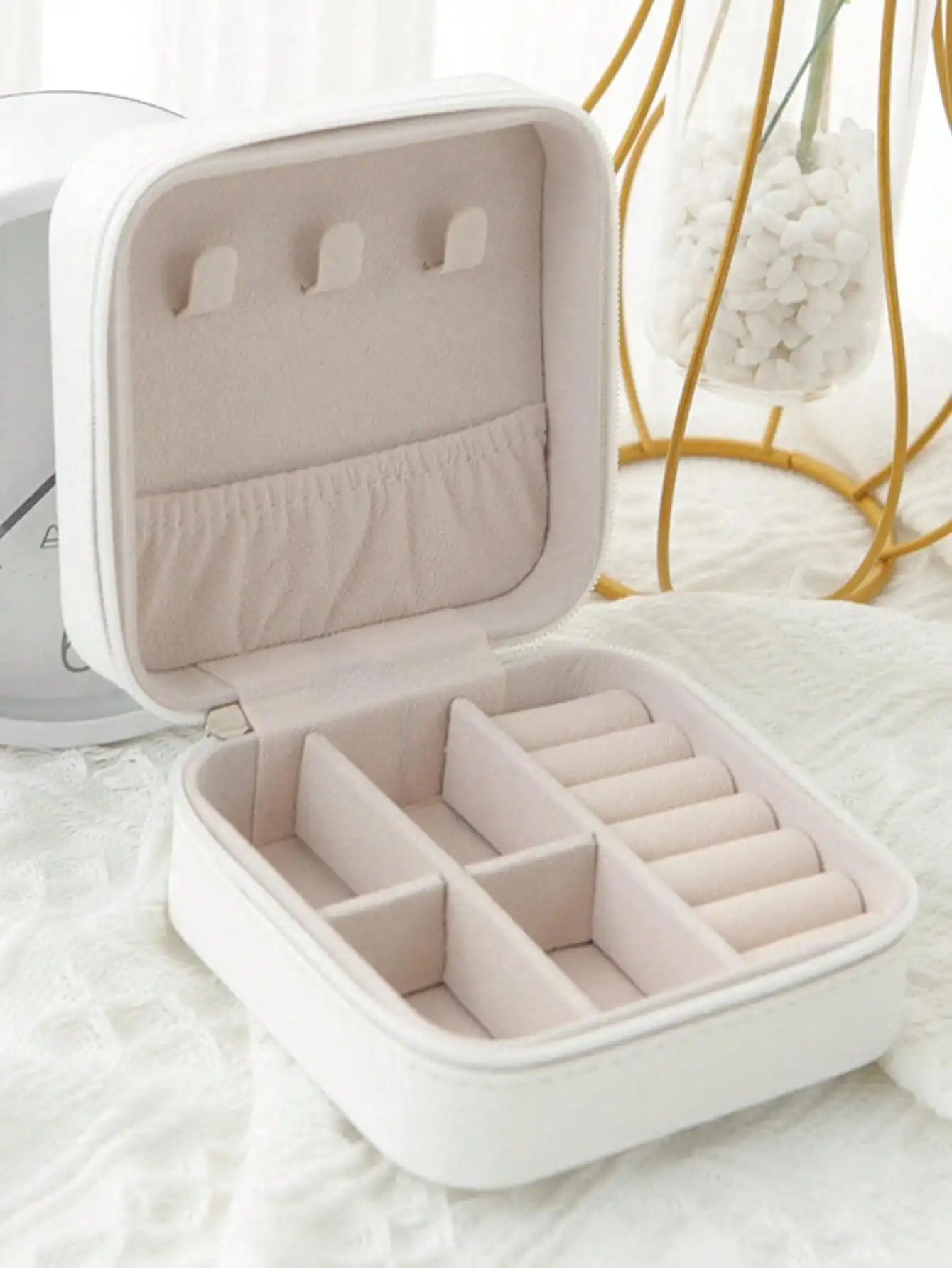 

Minimalist Palm-Sized Jewelry Box Travel Back to School Organizer