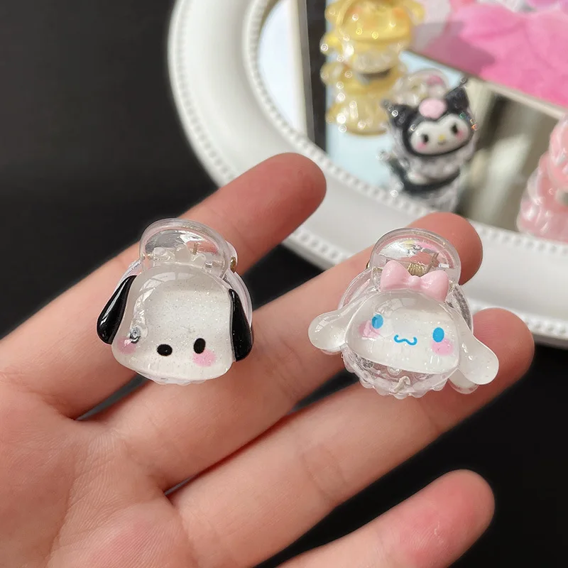 Sanrio personaggi fermagli per capelli Flash Anime piccola presa carino Kuromi Cartoon My Melody Girls Action Figures giocattolo di moda regalo di compleanno