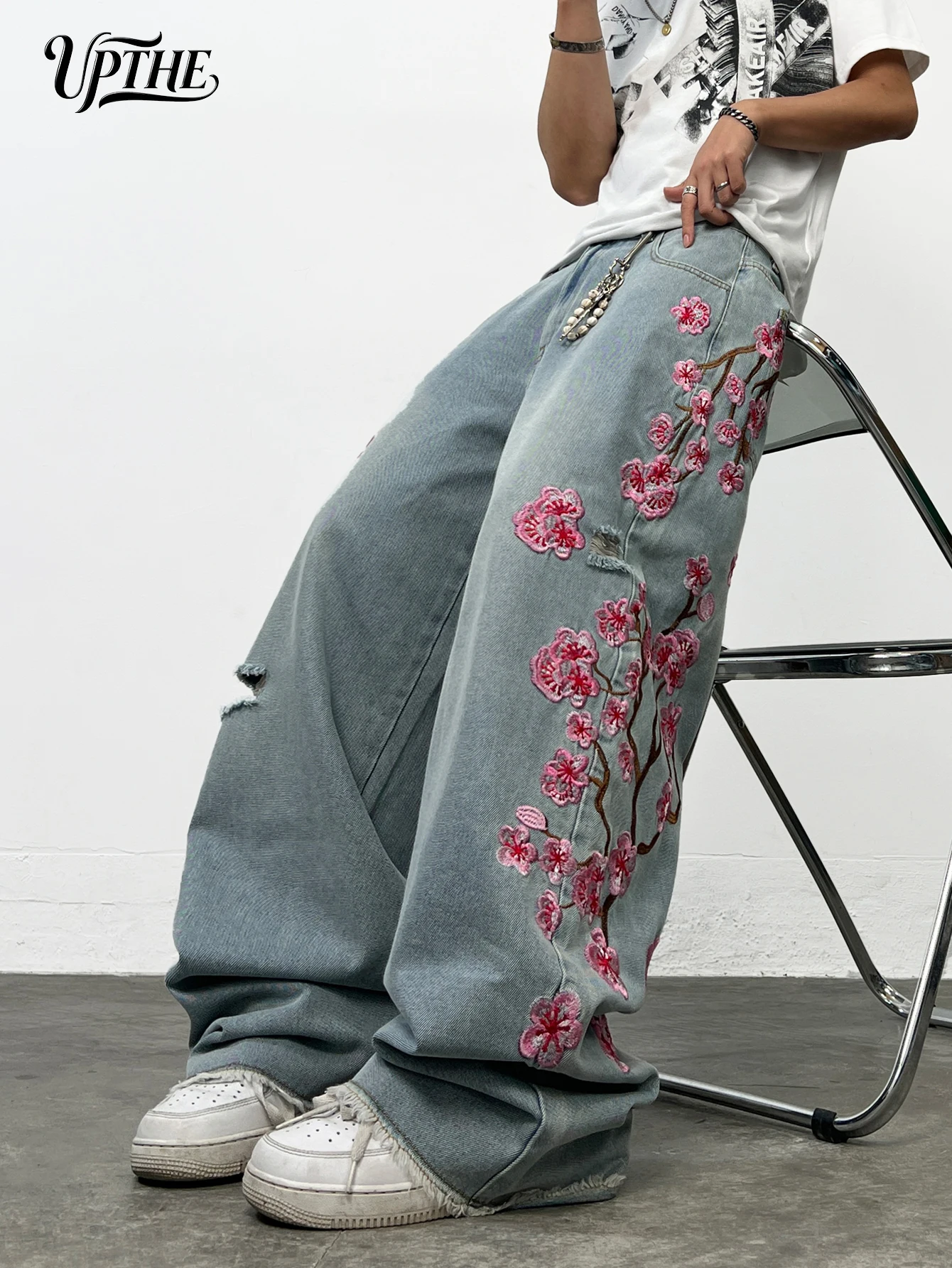 UPTHE Men's Baggy Wide Leg Jeans, Cherry Blossom Embroidered Denim Pants, Vintage Washed Distressed Raw Hem Loose Fit Streetwear Y2K Hip Hop Jeans for Men