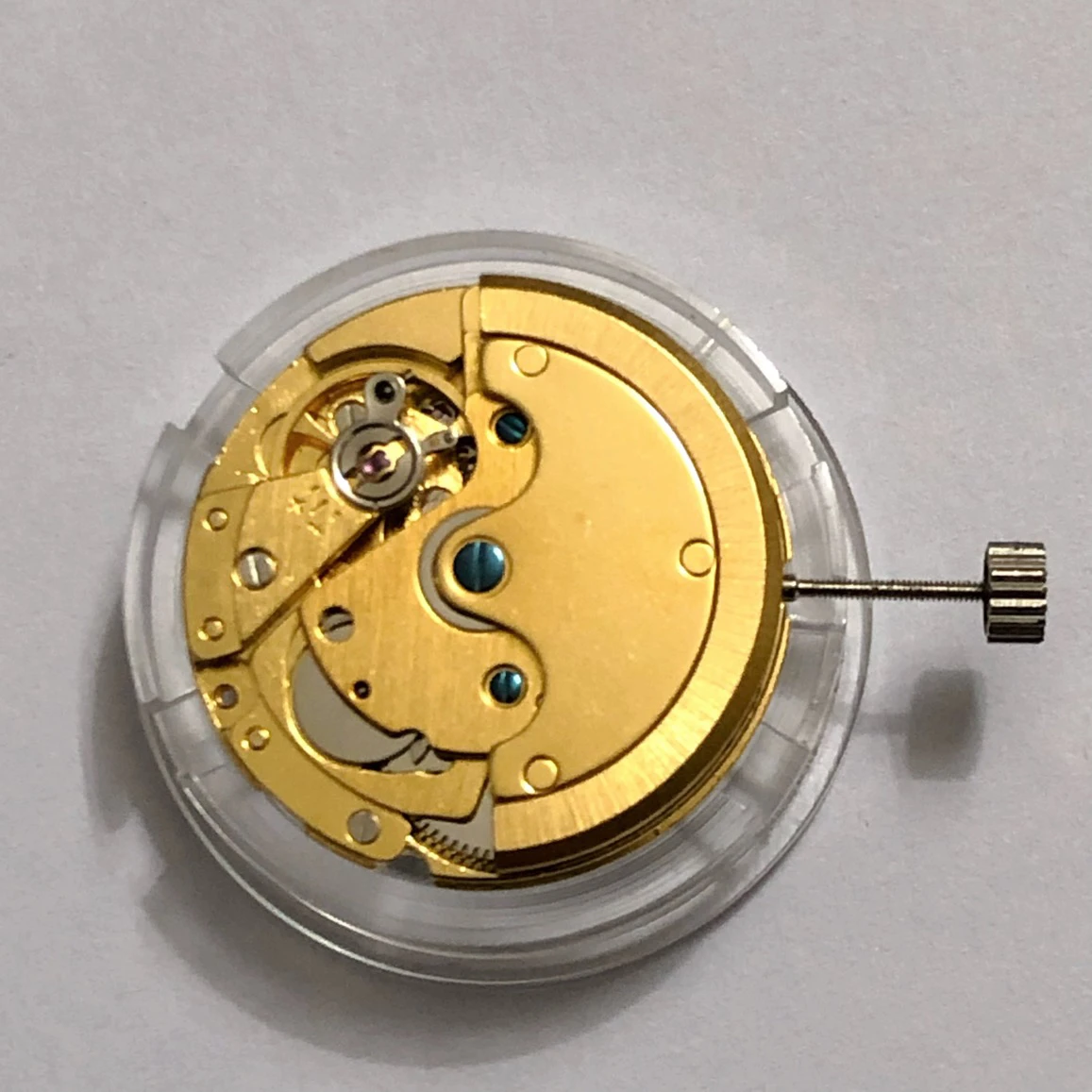 Novo movimento doméstico Tianjin Seagull T16 calendário único de três pinos 8215 8205 movimento mecânico automático