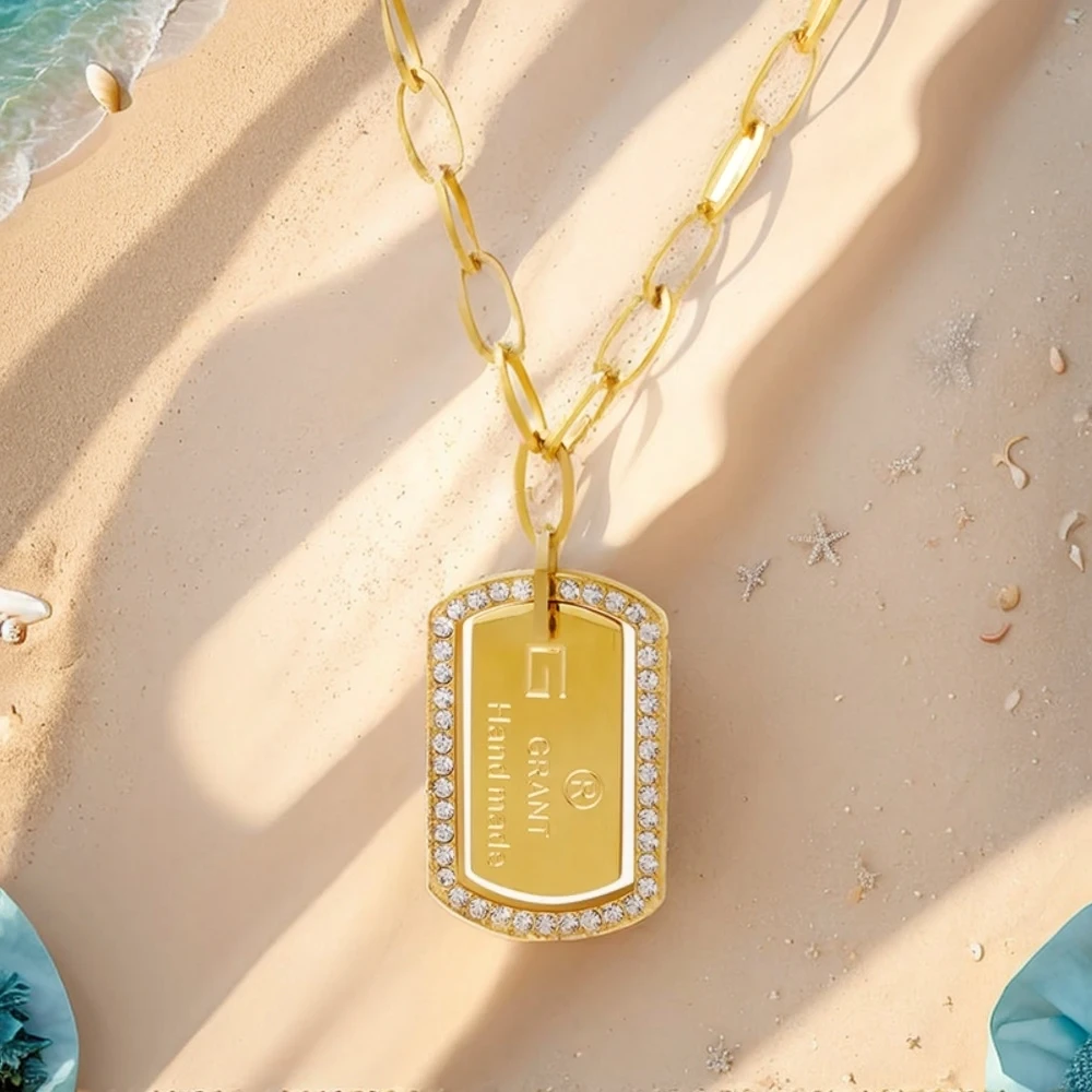 

Women's Necklace Non Fading Square Long Brand Sweater Chain Stainless Steel Fashionable and Versatile Jewelry Accessories