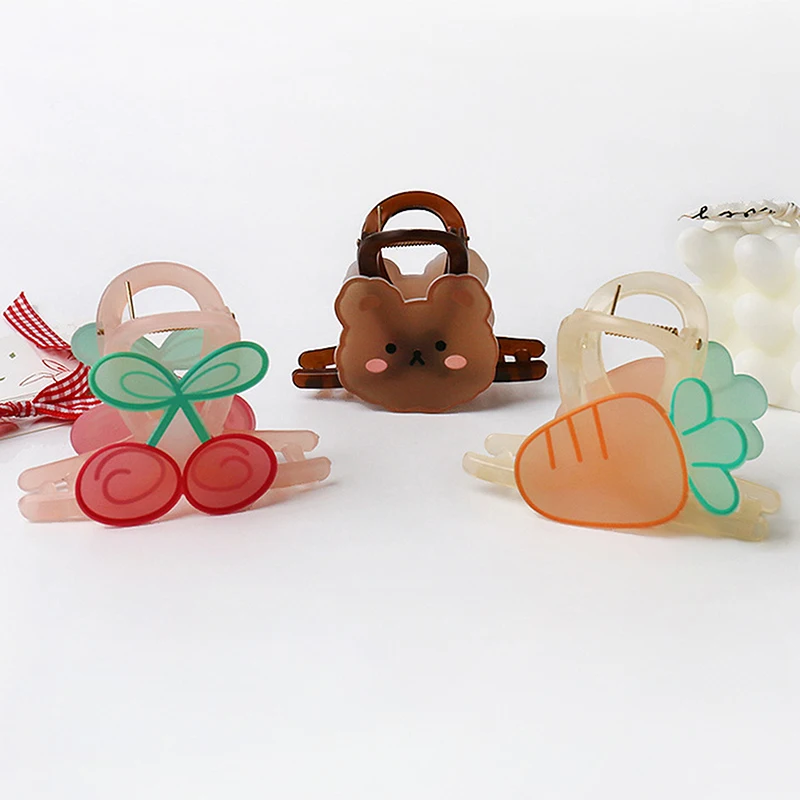 

Cute Acrylic Fruit Bear Hair Clip Personalized Fashion Hairpin For Women Girls Versatile Shark Clip Kawaii Hair Accessories Gift