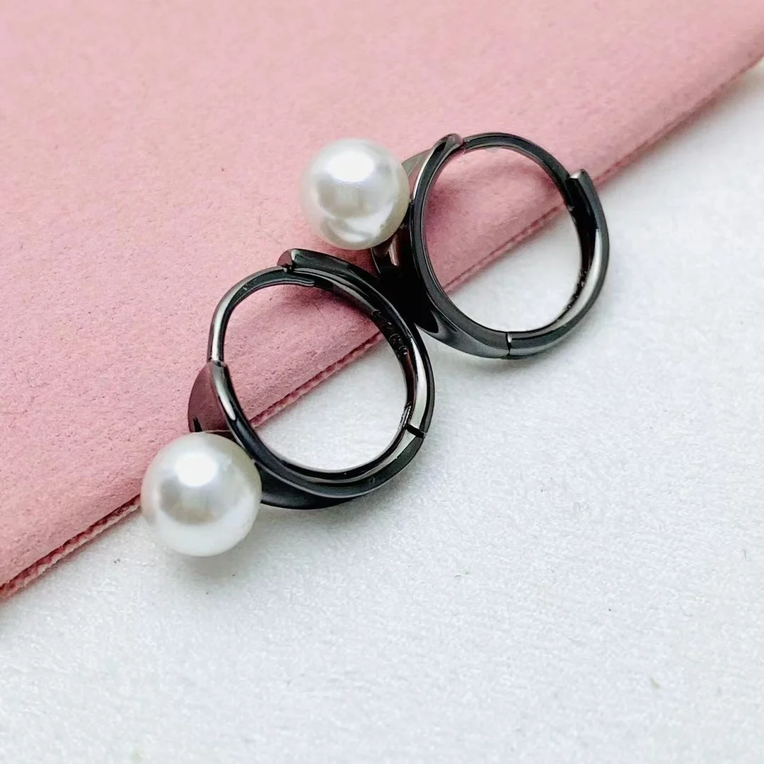 

MeiBaPJ DIY 925 Silver Holder 6-7mm Small White Natural Nearround Pearls Black Stud Earrings Fine Wedding Jewelry for Women