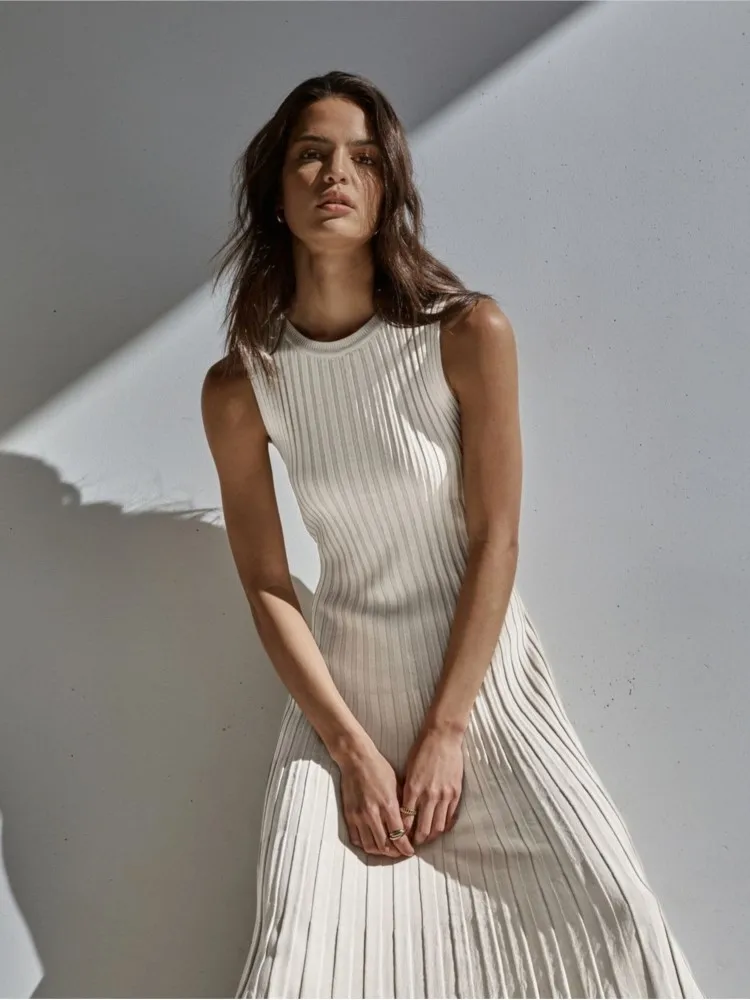 2026 Sleeveless Pleat Knit Dress Round Neck A-line Pit Strip Slim Long Dress  Sundress Solid Color Casual Women Summer Dresses - AliExpress 200000345