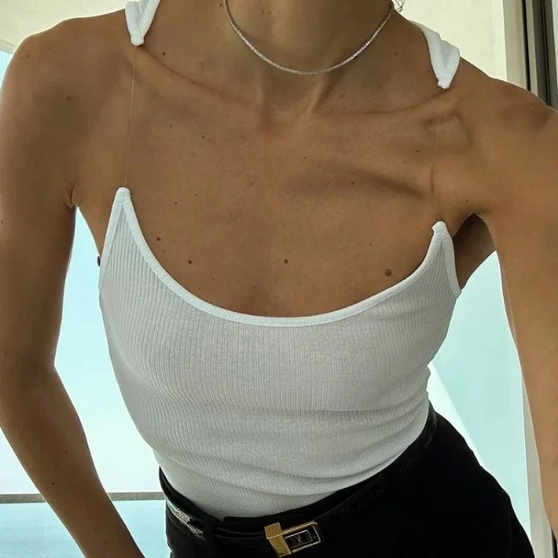 تي شيرت أساسي جديد بحزام غير مرئي لعام 2025 للنساء تي شيرت أساسي متماسك مضلع بدون أكمام مقصوص مشد بوستير مع كتف مفتوح