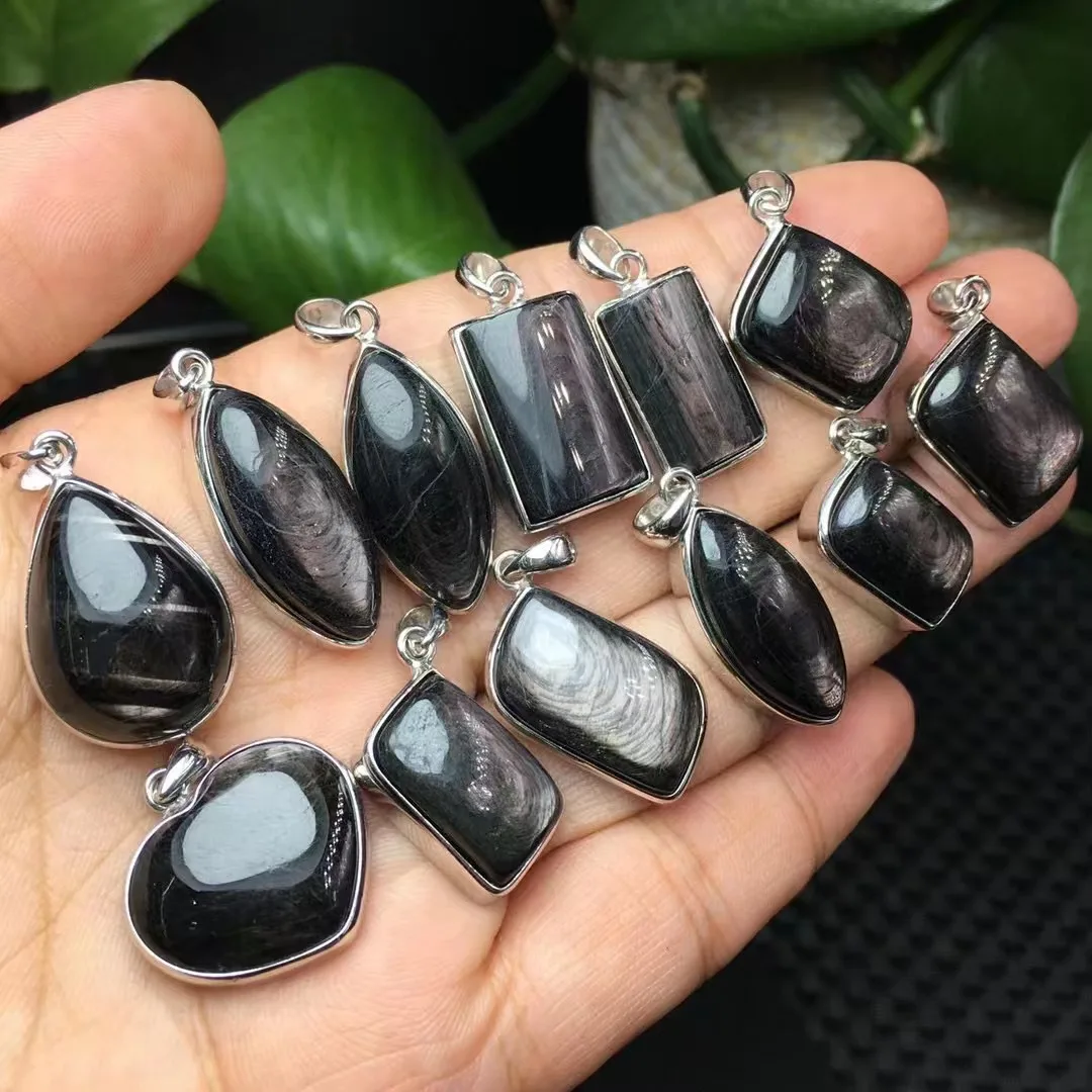 

Unit One Piece 925 Silver With Natural Hypersthene Crystal Random Shape Pendant