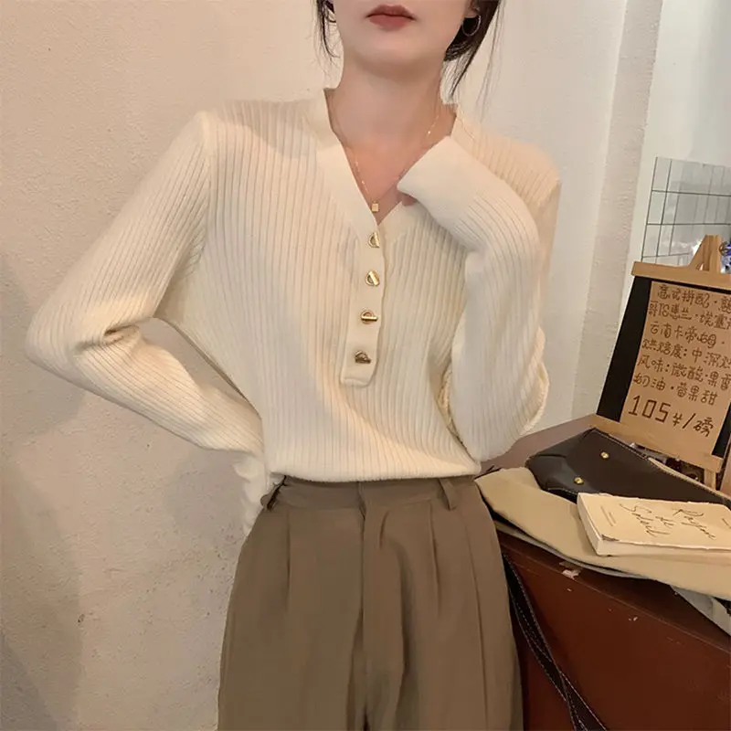 

Autumn and Winter Women's Pullover V-neck Long Sleeve Solid Stripe Button Loose Slim Office Lady Fashion Casual Knit Bottom Tops