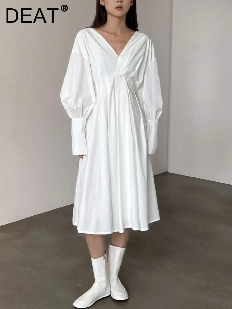 

DEAT Fashion Women's Dress V-neck Loose Long Sleeve White High Waist Pleated Mid-calf Dresses Autumn 2024 New Tide 7AB4972