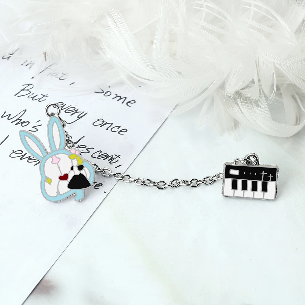 Cute Princess Hugging The Rabbit Brooches with Chain Custom Piano Pin Lapel Shirt Backpack Enamel Badges Jewelry Gift For Friend