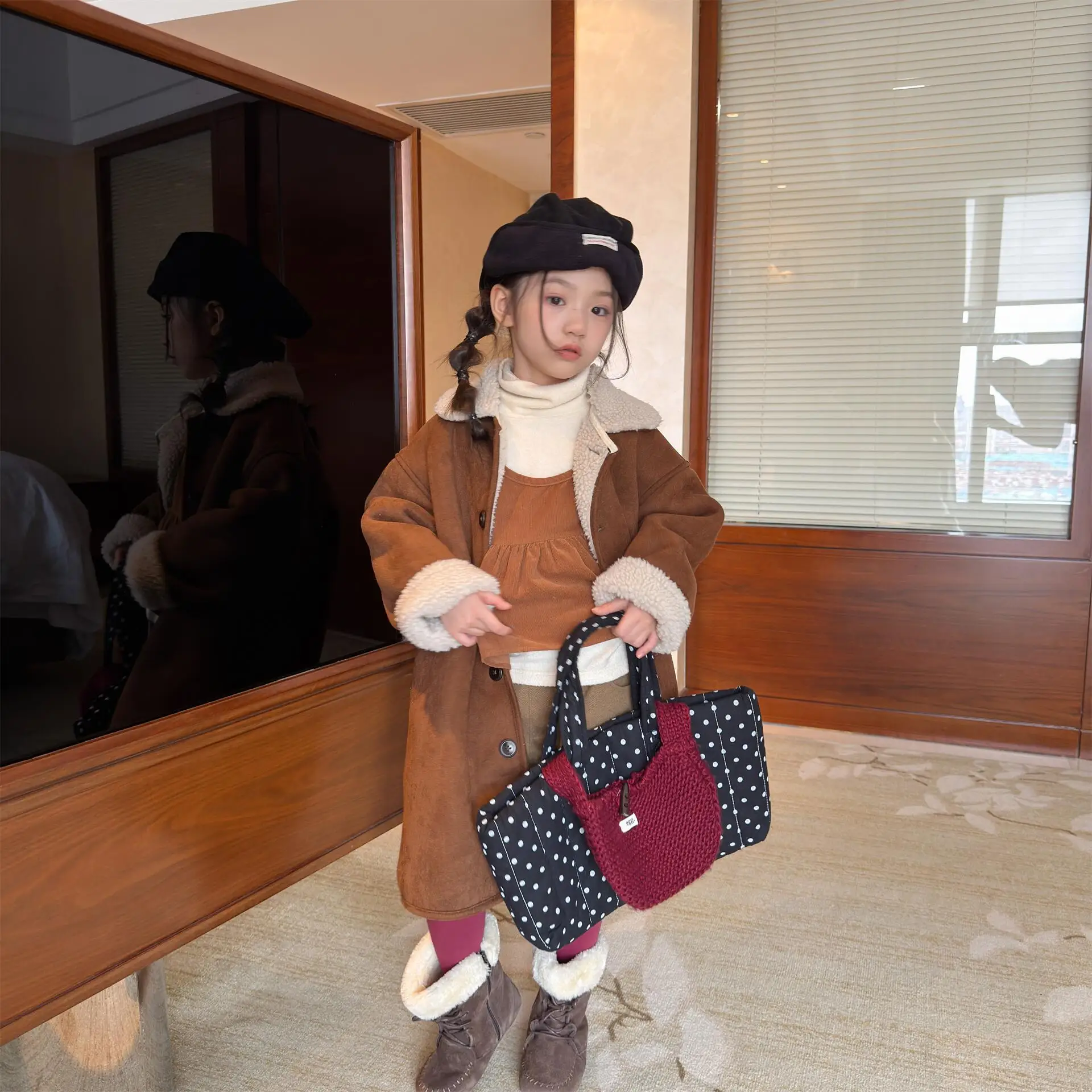 2026 Children's Winter Clothing New Children's Korean Fur Integrated Long Cotton Jacket for Girls Winter Coat Cotton Jacket