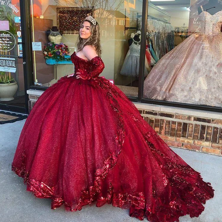 

Burgundy Sequins Applique Quinceanera Dresses Long Sleeve 2021 Sparkly Ball Gown Lace-up Corset Top Prom Sweet 16 girls dress