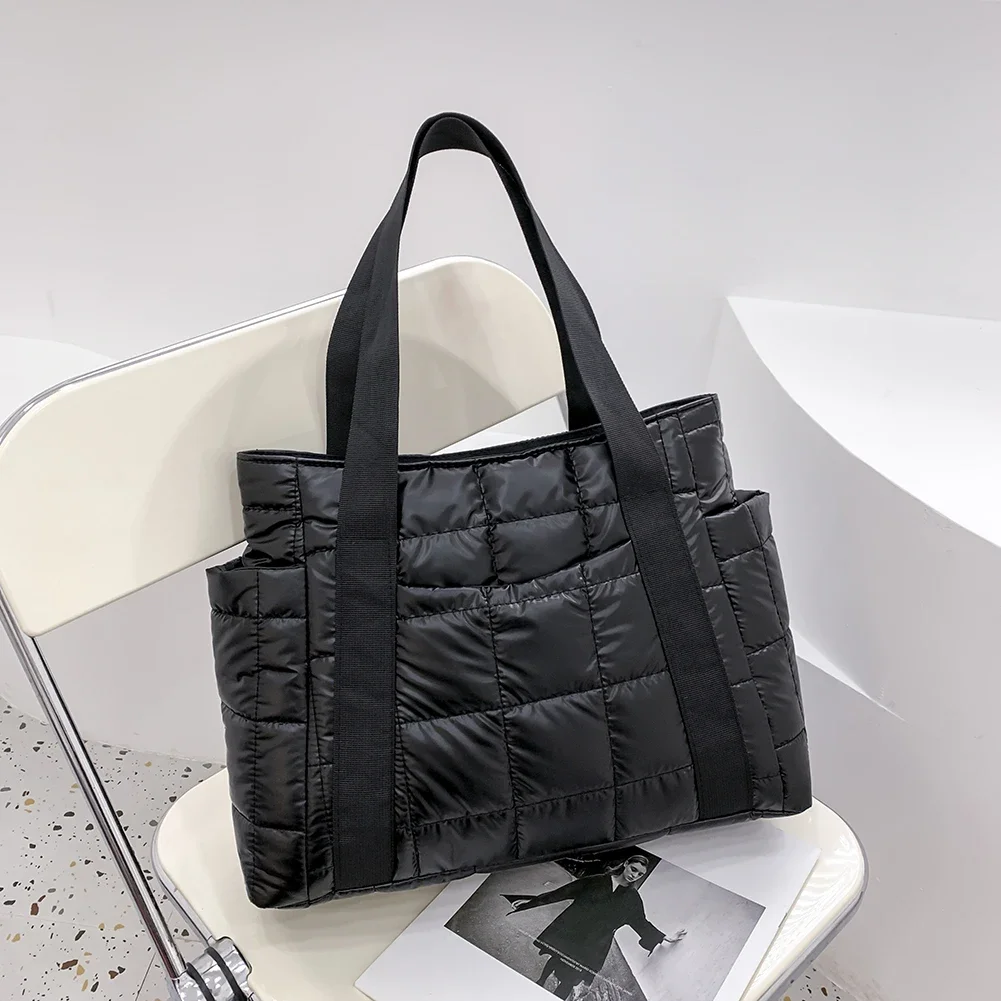 Winter Brand Women Shoulder Bags Fashion Quilted Lattice Large Capacity Black Handbags Designer Capacity Tote Handbags