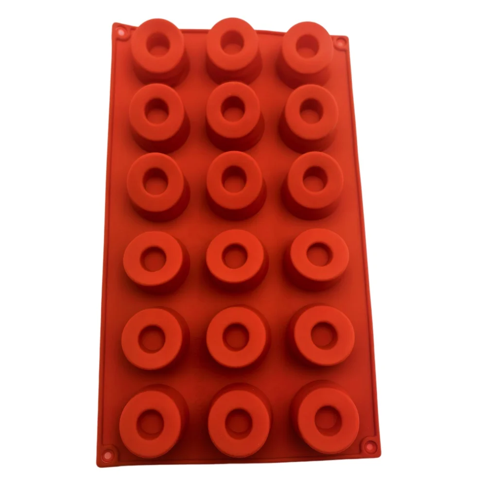 18 Hole Tapered Slanted Silicone Cake Mold DIY Ice Grid Handmade Soap Chocolate Dessert Jelly Pudding Kitchen Baking Tools