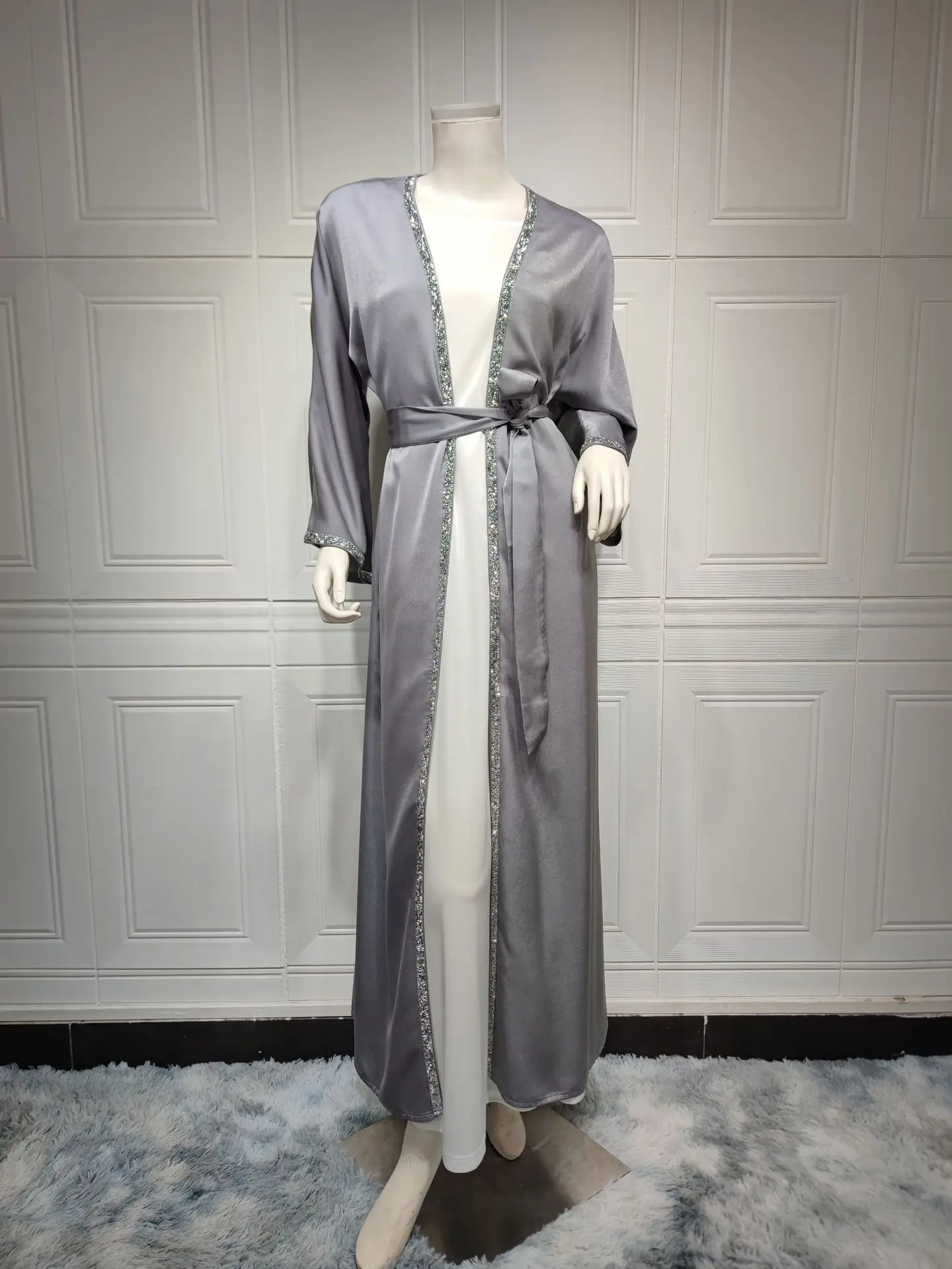 Hot Diamond Long Dress Satin Surface Soft and Beautiful Outer Drape Waist Cinching Robe White Lining Need To Buy Separately