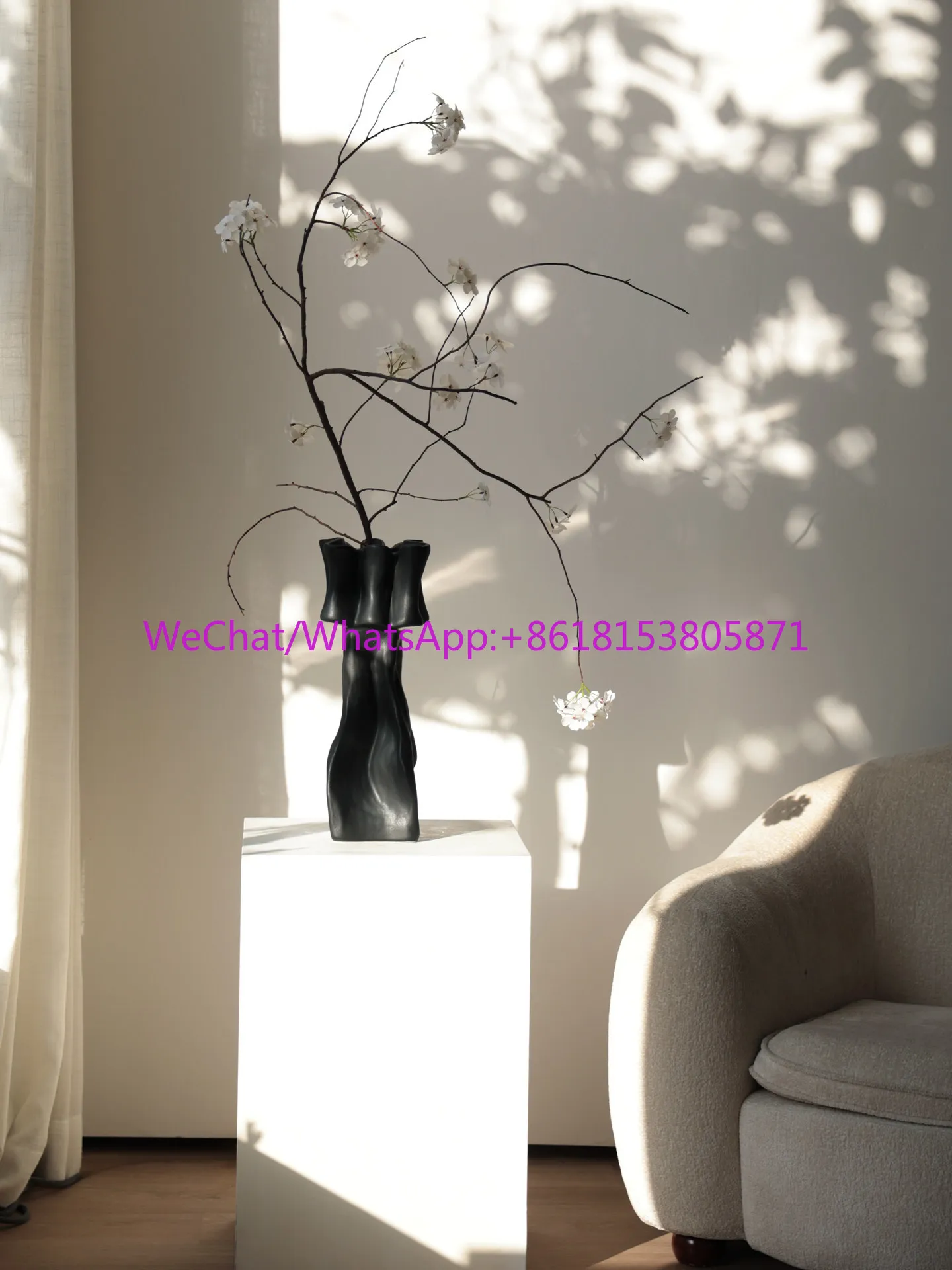 Medieval black ceramic vase ornament dining table home living room homestay art