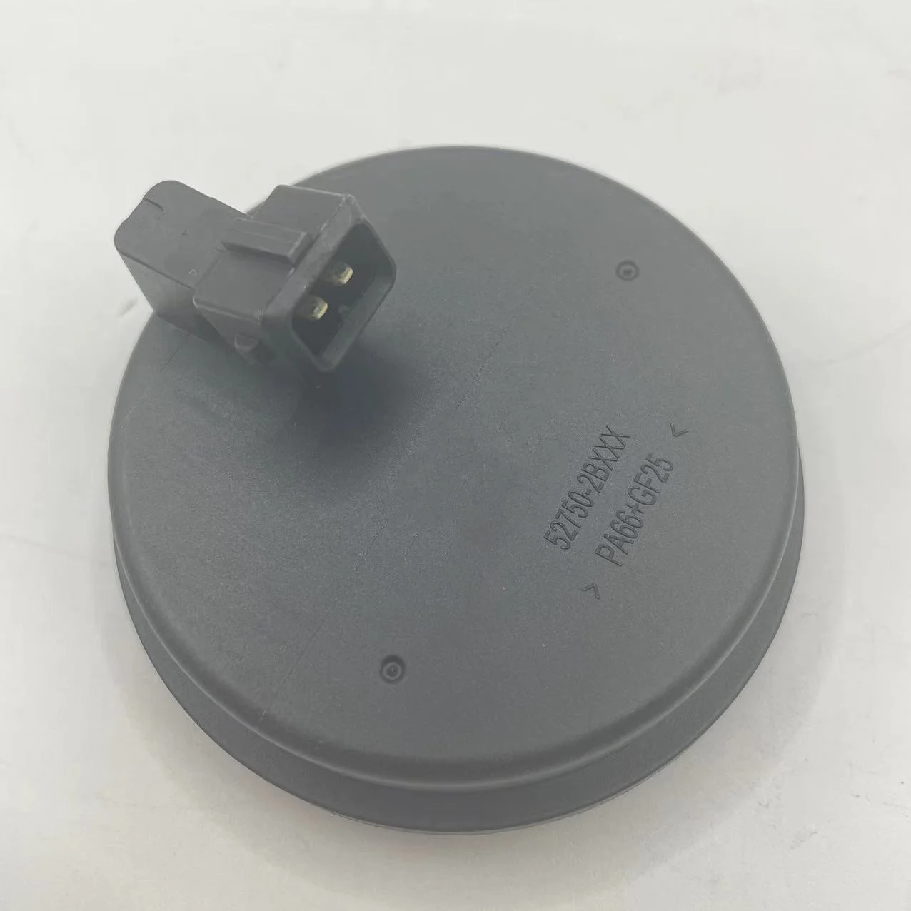 

52751-2B100 527512B100QQK Car Rear Bearing ABS Speed Sensor Cover Fit for K-ia Sorento- 2WD 2010 2011 2012 2013 2014 2015