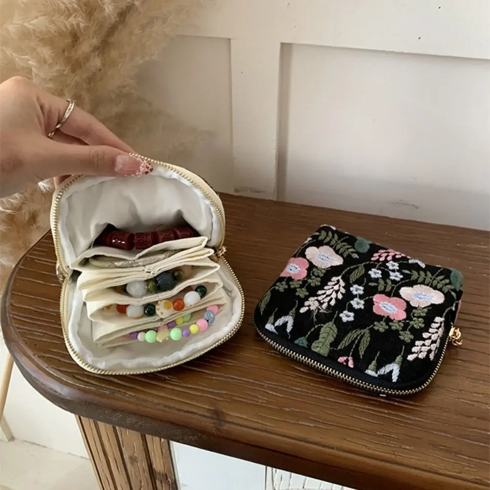 

Multi-Layered Embroidered Jewelry Storage Bag Embroidery Ethnic Style Bracelet Display Pouch Soft Cotton Linen Women's Wallet