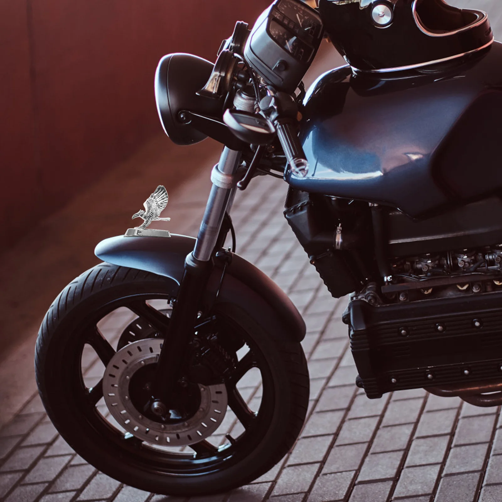 

1Pcs Front Decoration Motorcycle 3D Eagle Badge Zinc Alloy Ornament for Bike Chrome Finish Universal Fit