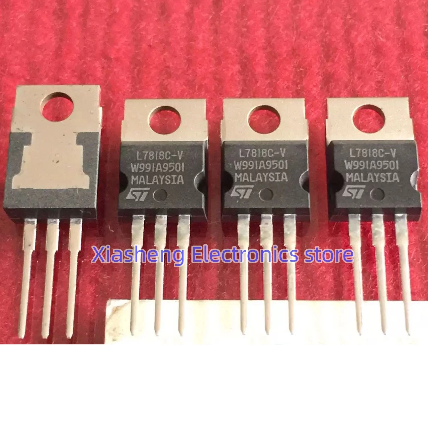 

New Original 10Pcs L7818CV L7818C-V TO-220 Transistor In Stock Good Quality