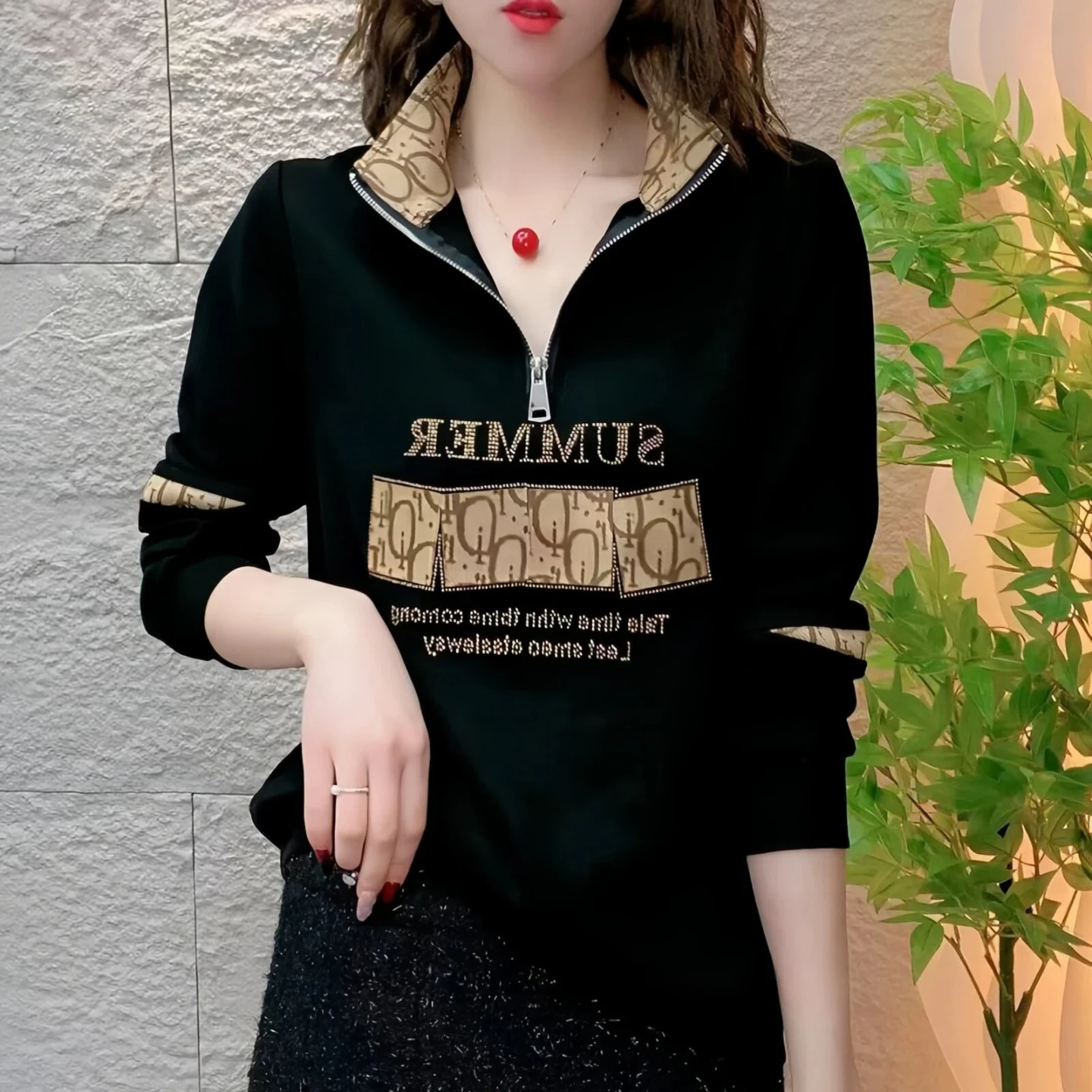 Casual Cotton Long Sleeve T-Shirt for Women Glitter Letter Design Zipper Closure Mommy Fashion Spring Autumn Versatile Comfor...