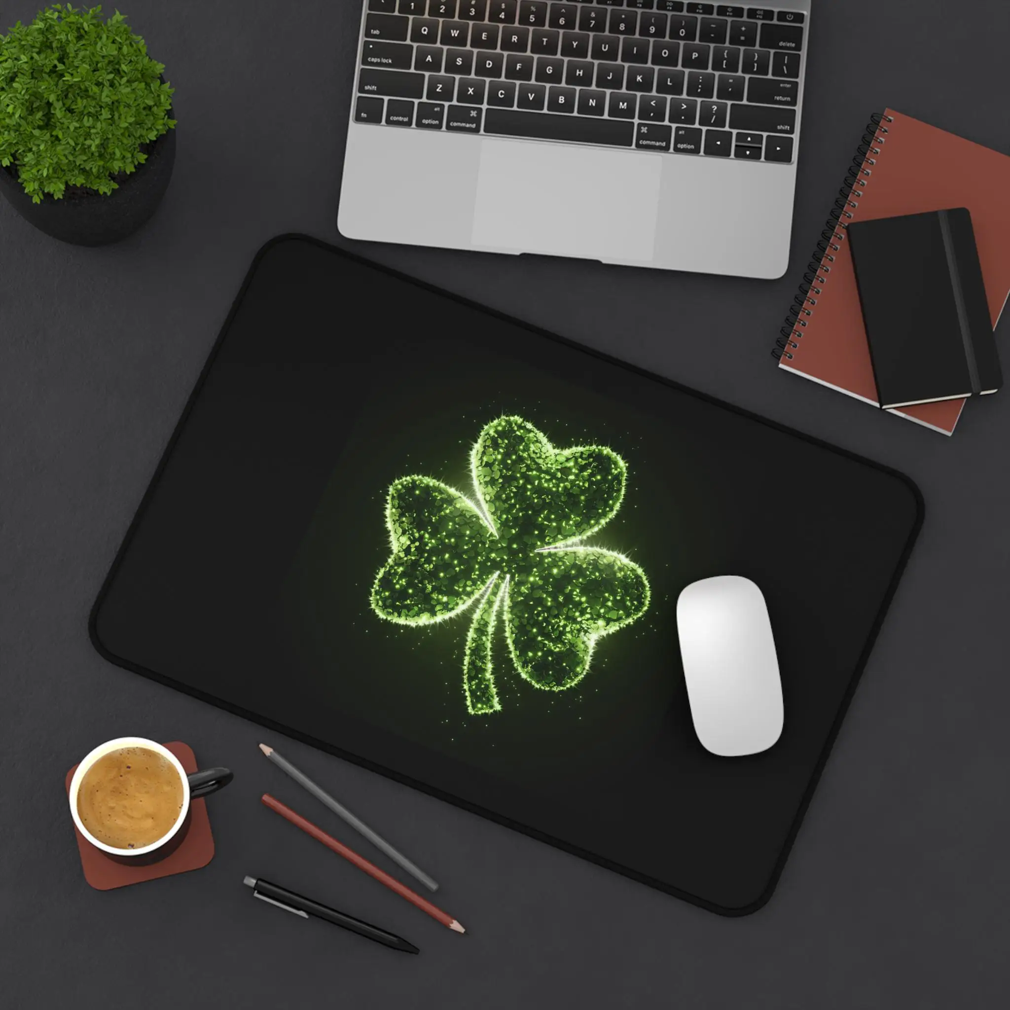 Funny Clover Design Comic Mouse Pad,XXL Office Decorative Pad, Non-Slip Waterproof Gaming Desk Mat, Perfect Gift for Friends
