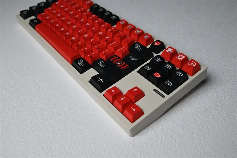 Teclado mecânico Anime Keycap Set, Sublimação PBT, Persona 5 Series Custom Keycaps, Acessórios Para Jogos, 140Pcs