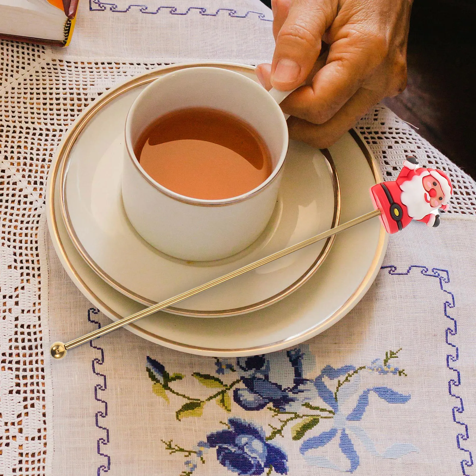 

4Pcs Holiday Stainless Steel Coffee Stir Sticks Reusable Decorative Beverage Stirrers for Tea Cocktails Parties