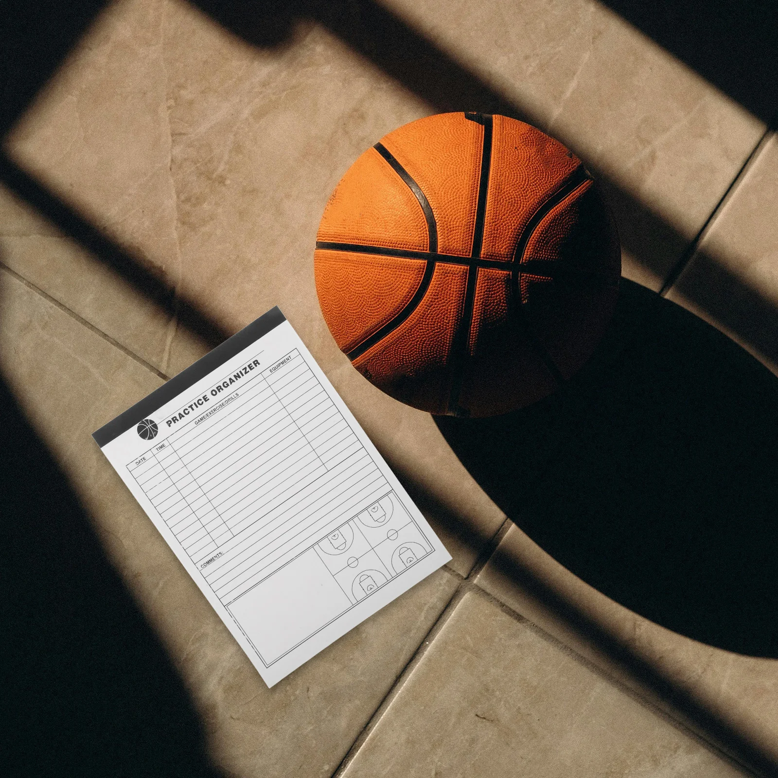 Libro de registro de baloncesto Libro de mantenimiento compacto Libro de puntuación de baloncesto duradero para datos de juegos y rendimiento del jugador