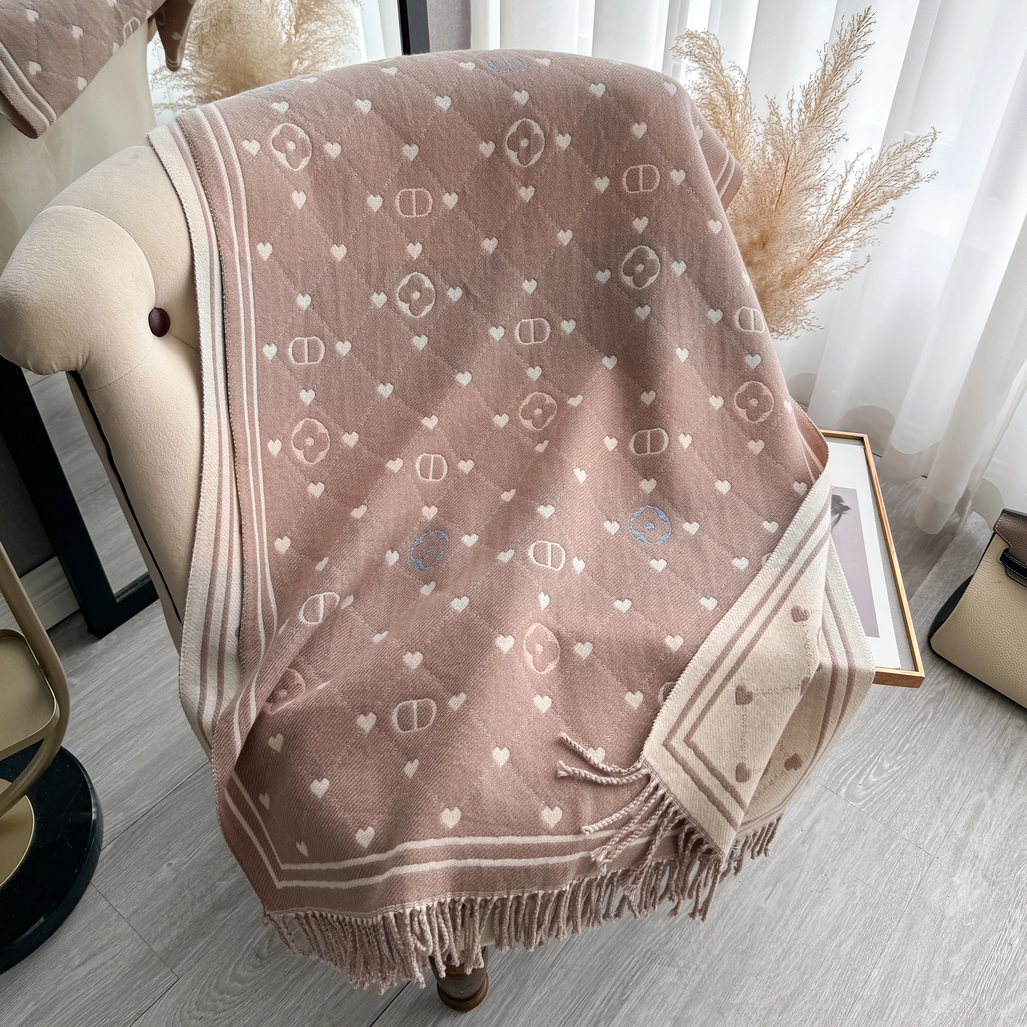 New Winter Shawl Scarves Wrap 2024 Design Cashmere Scarf Women Warm Fashion Pashmina Femal Poncho Neckerchief Echarpe Bandana