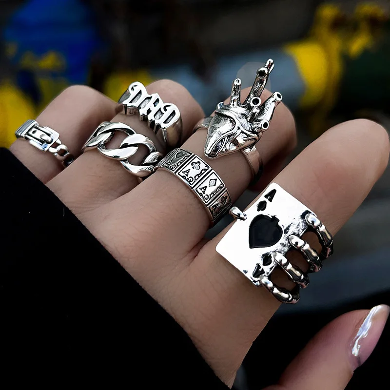 Vintage Punk Metall Multi Element Ring Set für Frauen Männer antike silberne Farbe Schmetterling Schlange Schädel Fingerringe Gothic Schmuck