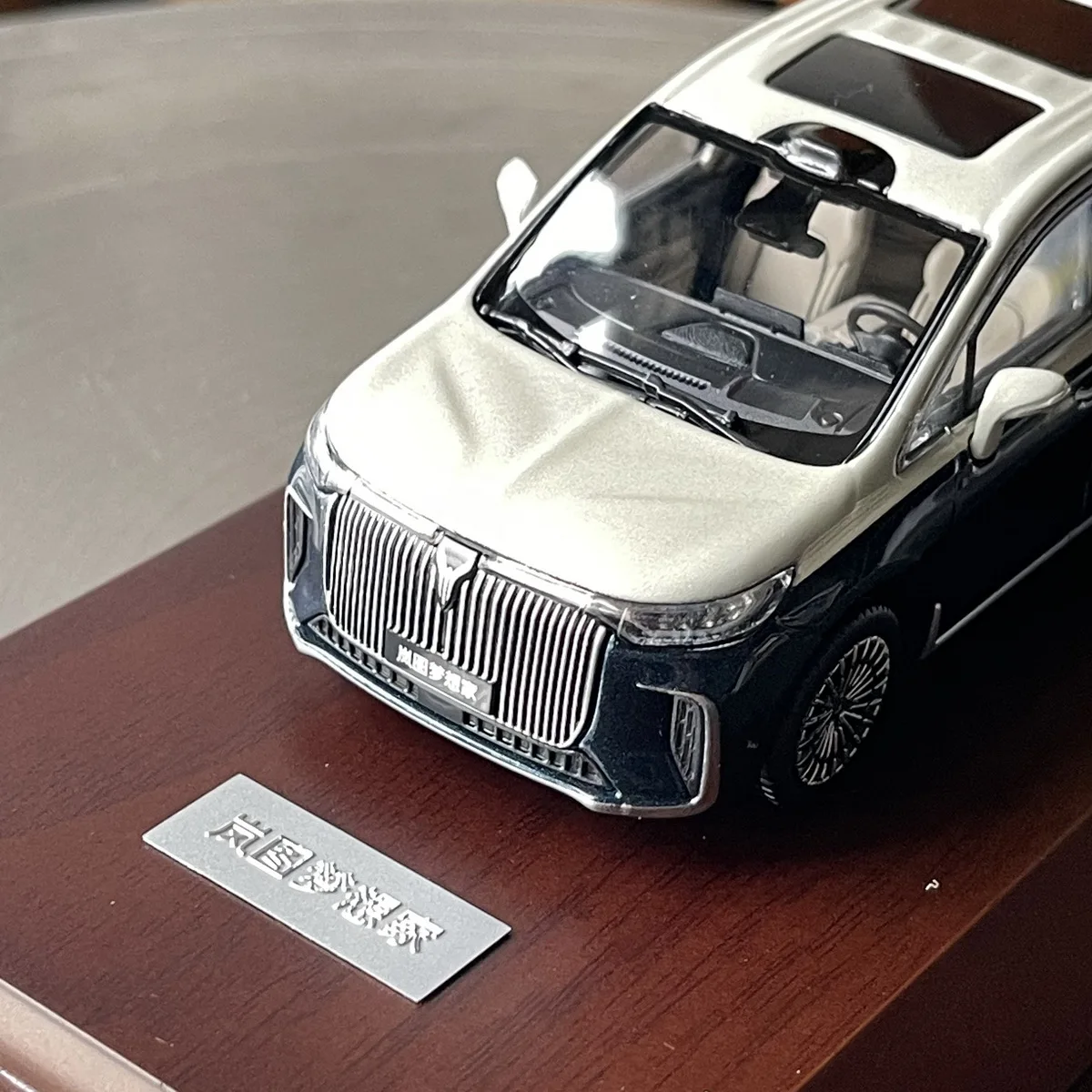 

Dream Die Cast Alloy Car Model, VOYAH Dreamer MPV Model,Collection Display, Adult Boy Gift,blue,Gift box,2025,1:43