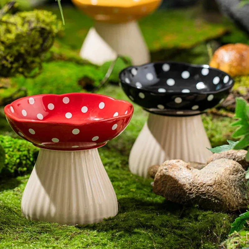 Mushroom Cat Bowl Elevated Shelf Ceramic Cat Food Bowl Beard-Friendly Raised Bowl for Water and Food Pet-Friendly Dish