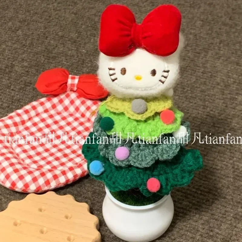 Dolce Hello Kitty Anime MINISO Kawaii Ins Fiore fatto a mano Simpatico cartone animato Albero di Natale Decorazione della tavola Regali per ragazze