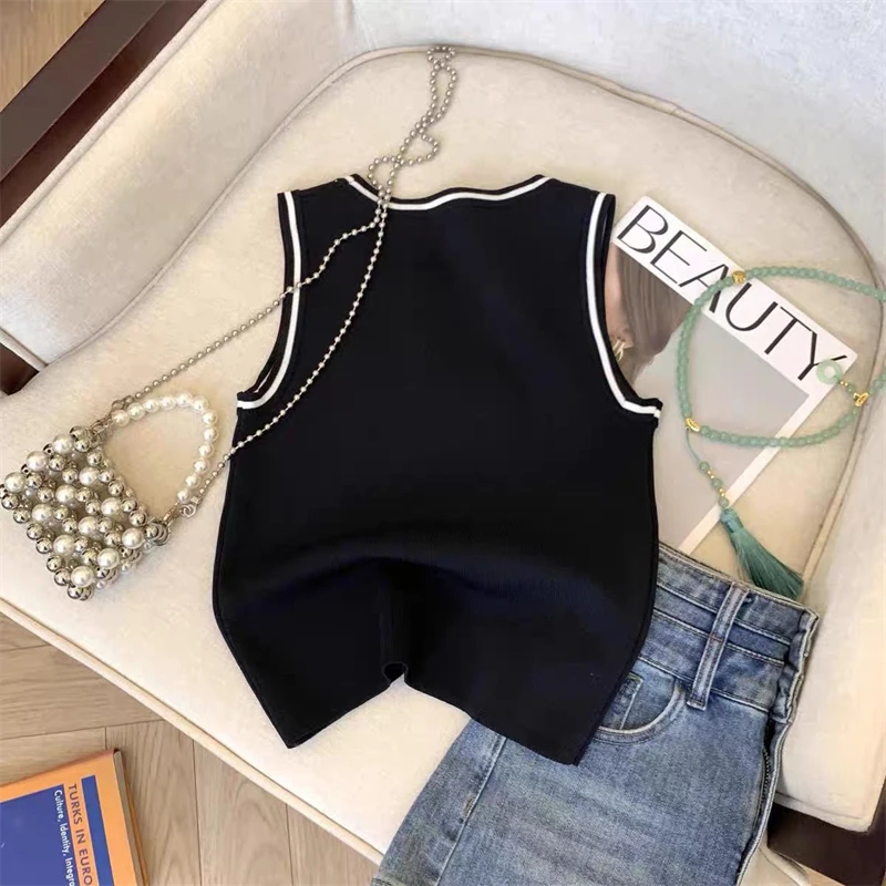 Women Clothing 2024 Summer Chinese Style Embroidery Vintage Contrast Color Tank Tops Casual O Neck Sleeveless Slim Knitted Vest
